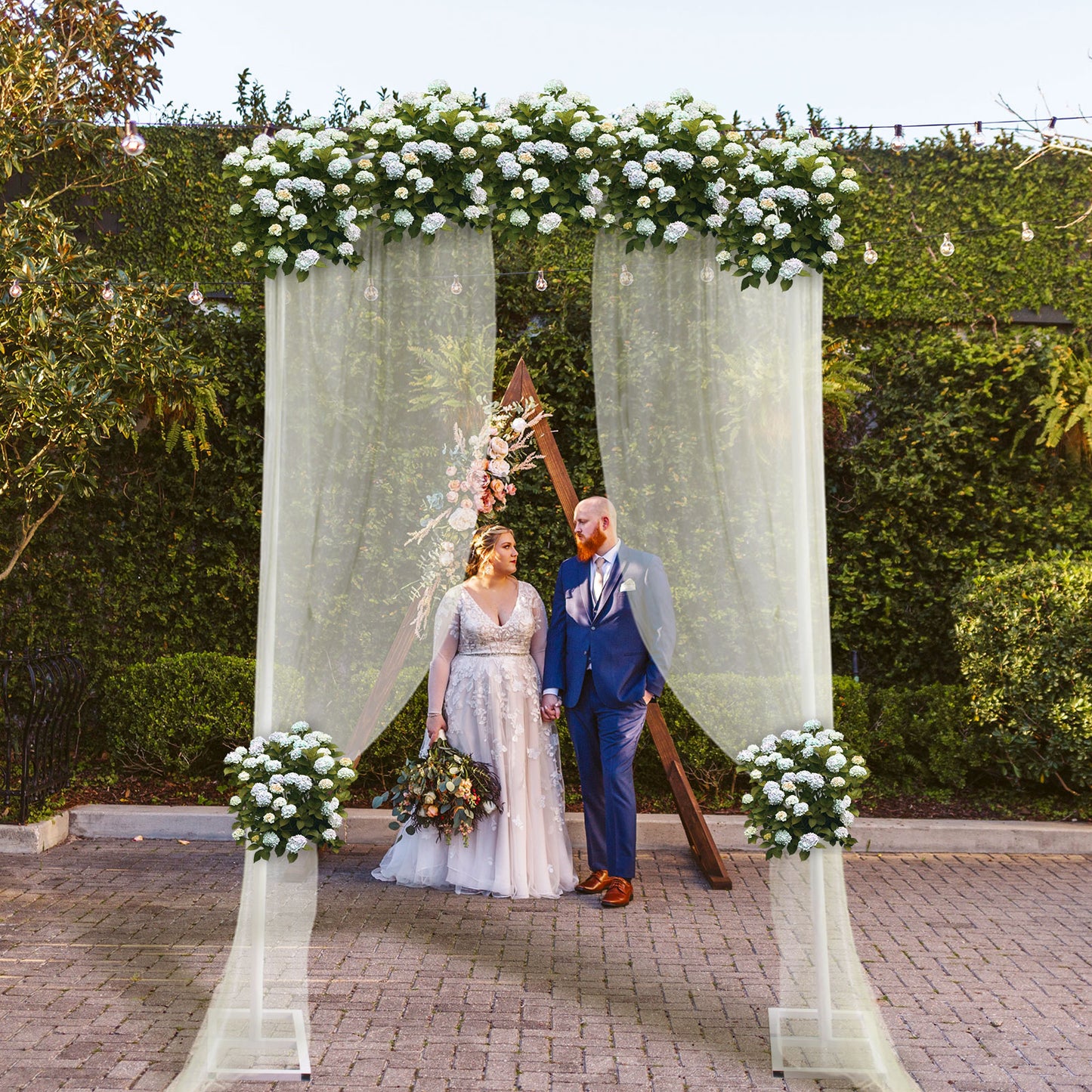 Garden Wedding Arch / Durable Metal Garden Arbor with Base